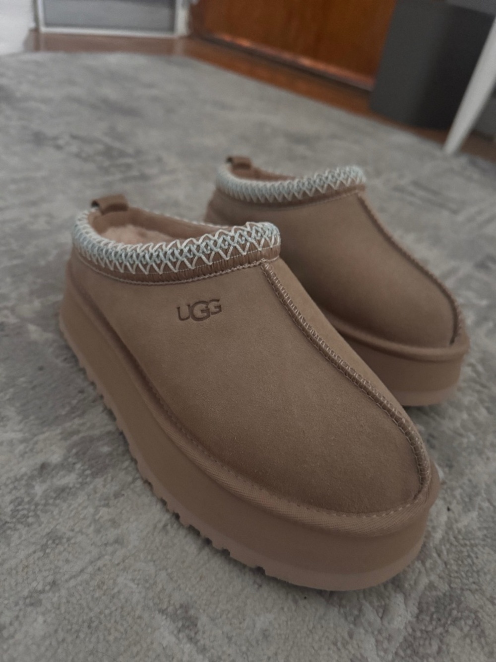 UGG Tazz